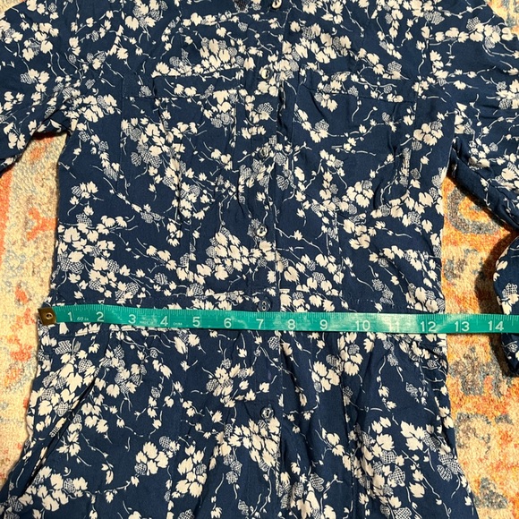 Fat Face floral print short-sleeved tie-waist button-up midi shirtdress - Picture 2 of 9